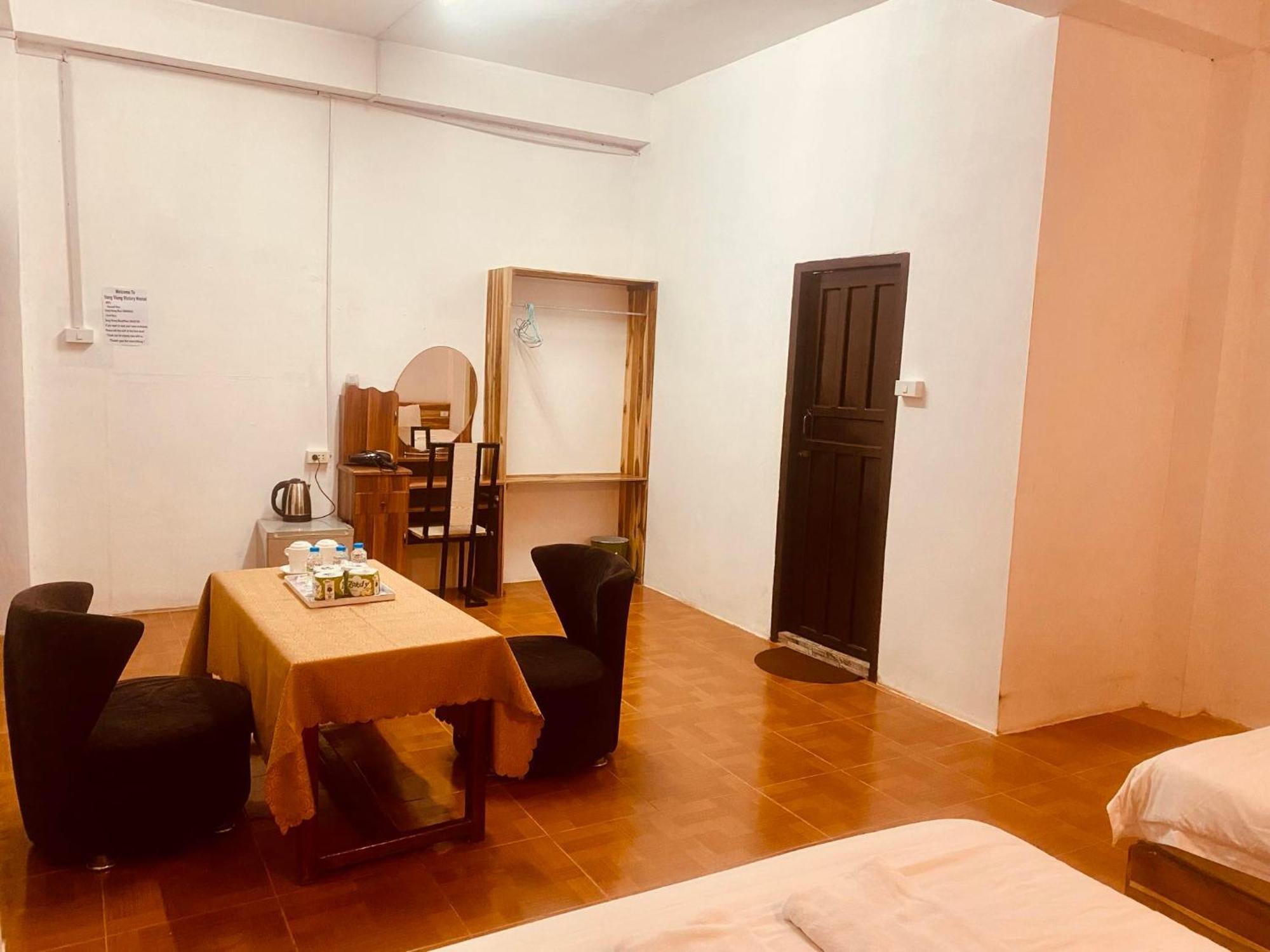 Vang Vieng Victory Hostel Екстериор снимка
